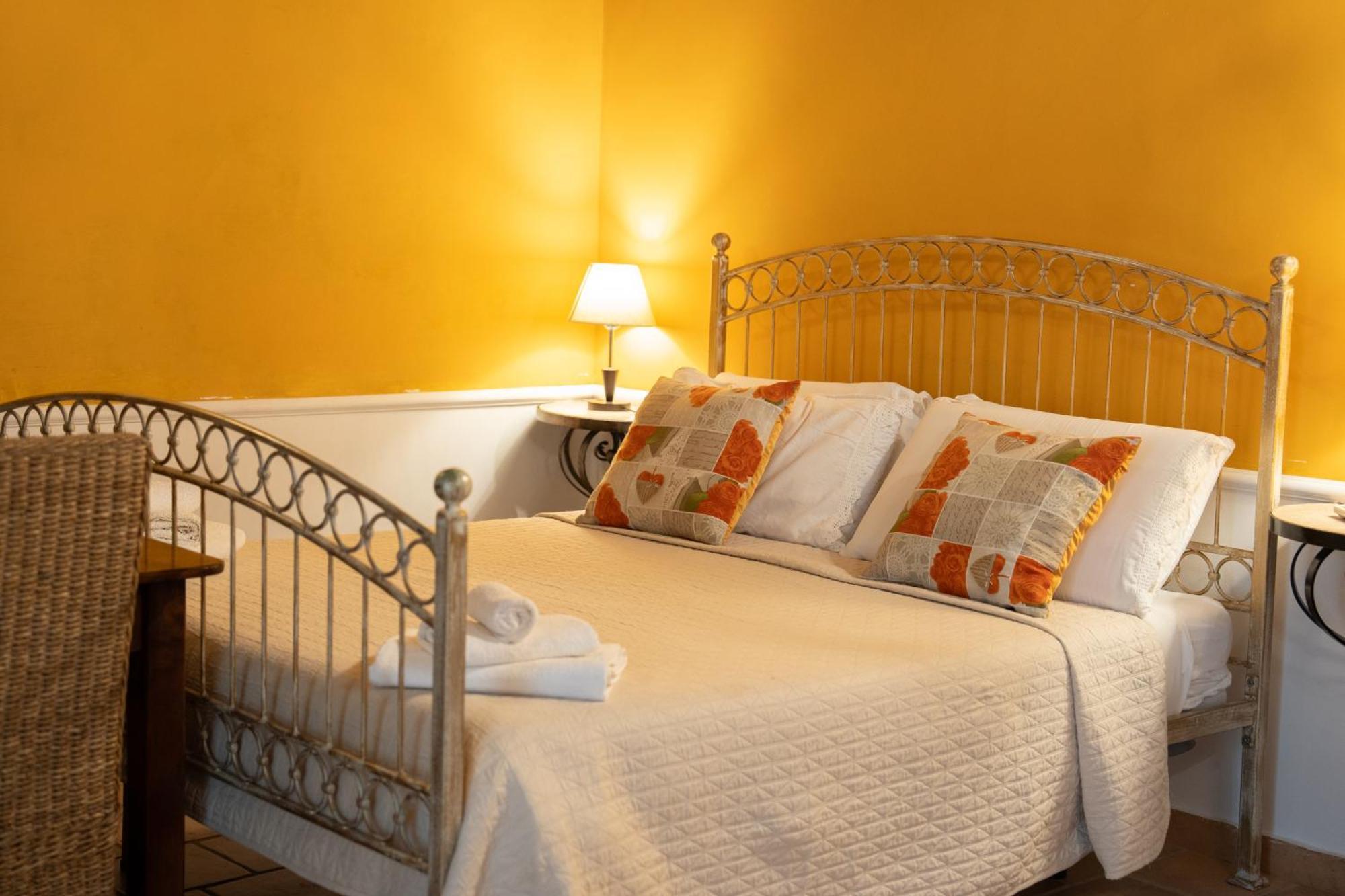 Residenza L'Antico Borgo Hotel Filadélfia Quarto foto