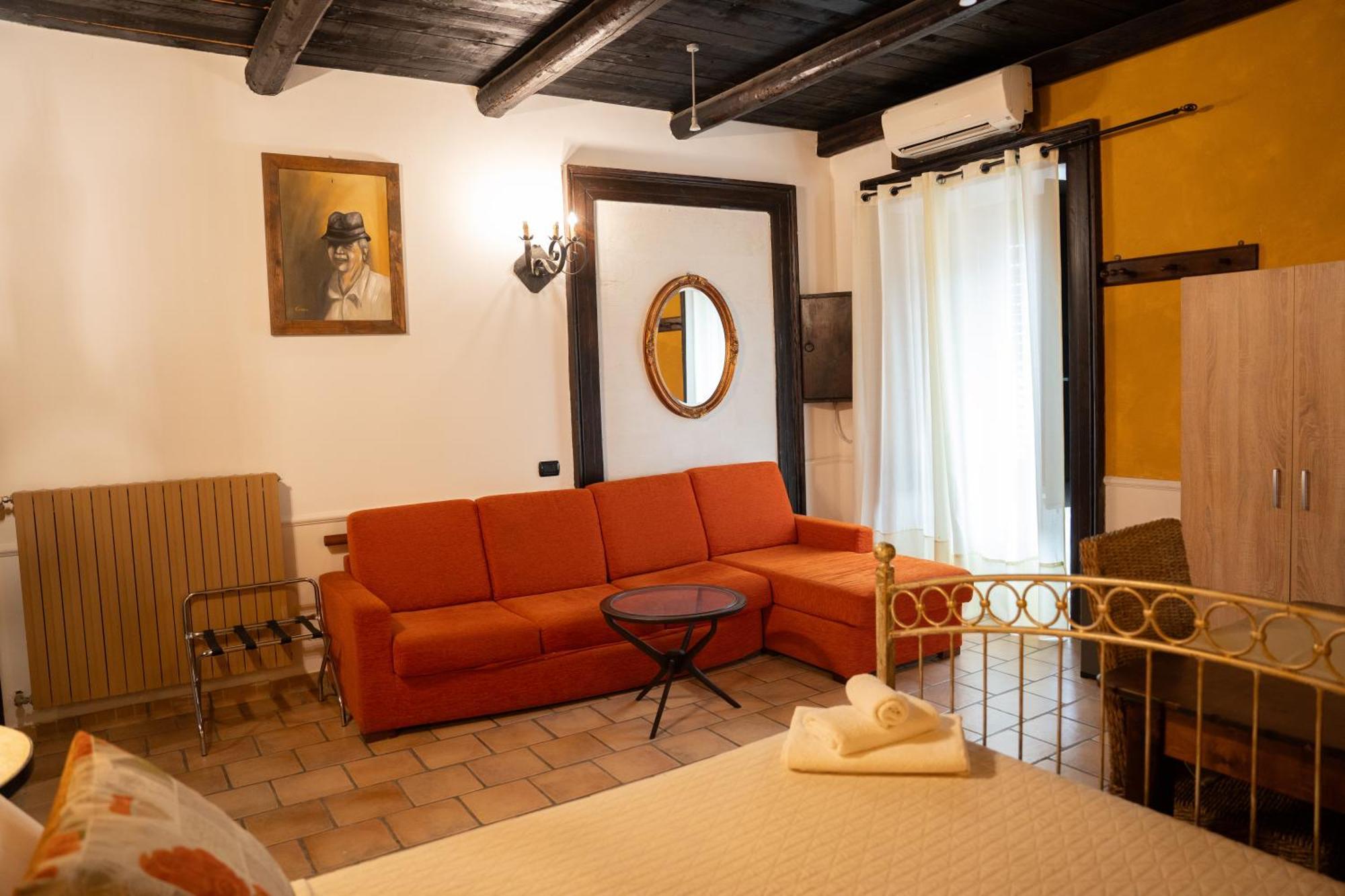 Residenza L'Antico Borgo Hotel Filadélfia Quarto foto