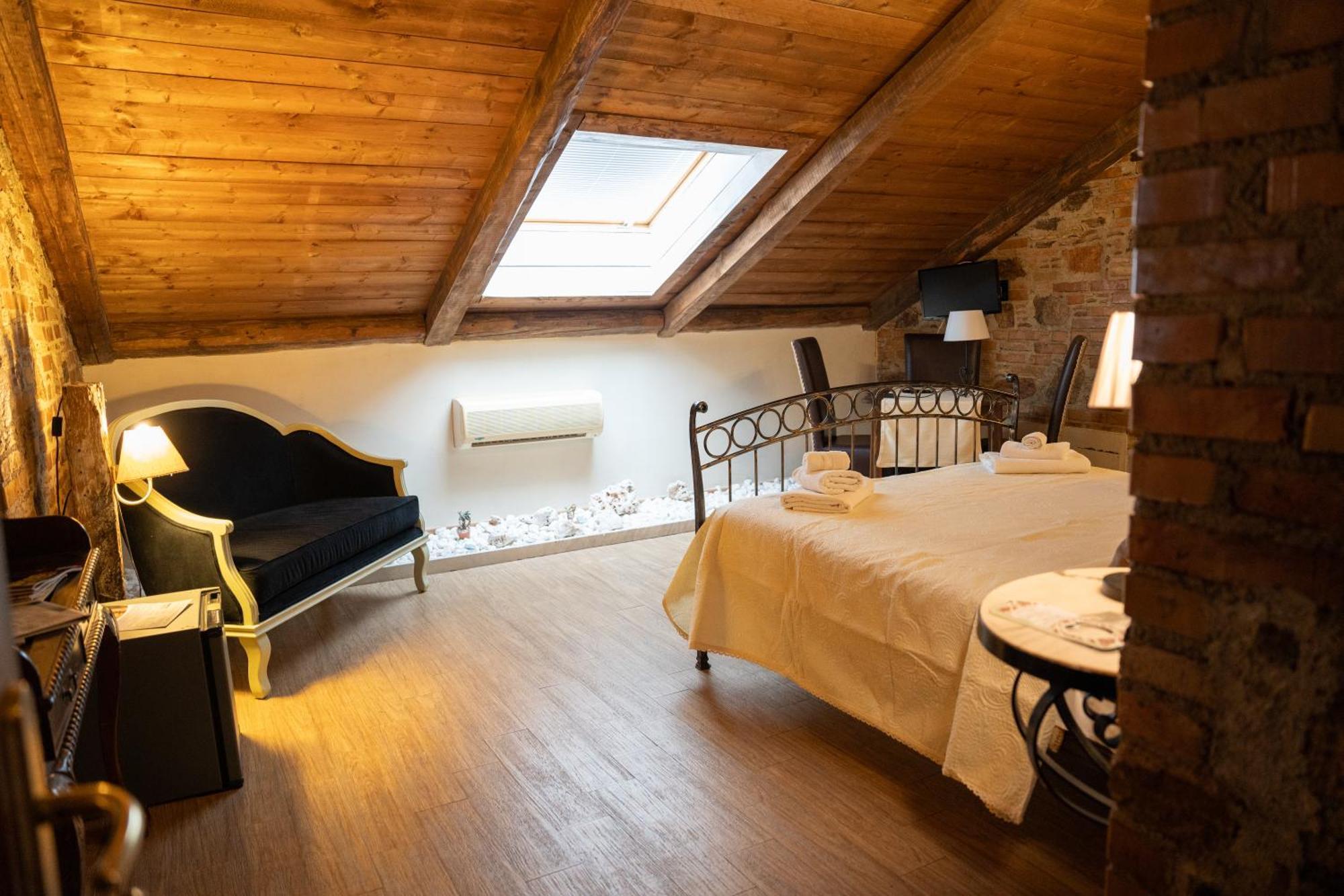 Residenza L'Antico Borgo Hotel Filadélfia Quarto foto