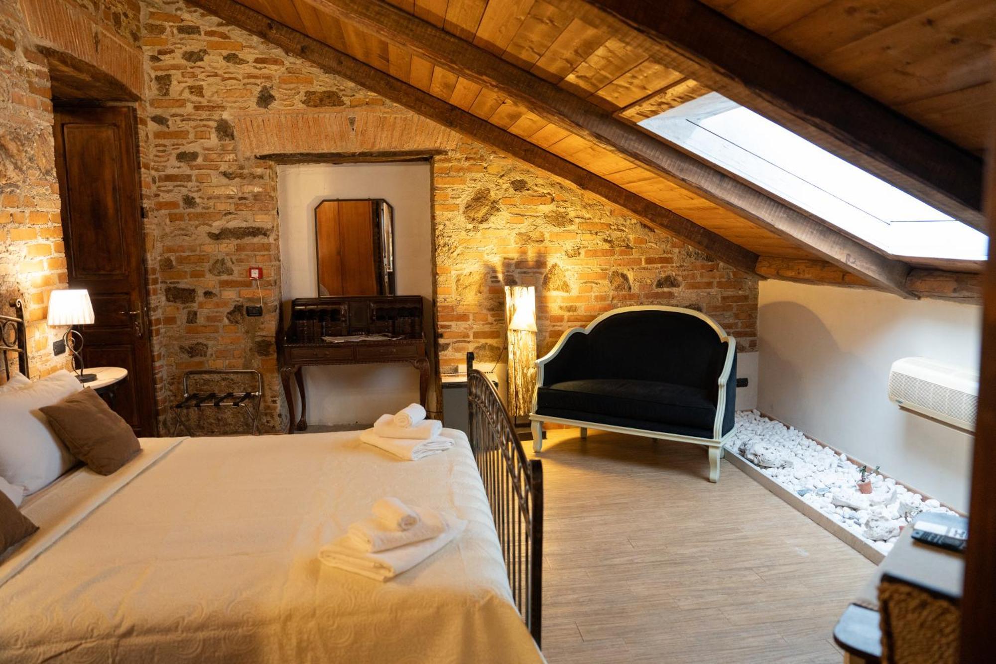 Residenza L'Antico Borgo Hotel Filadélfia Quarto foto